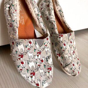 Toms Christmas Llama Slip-On Size 7